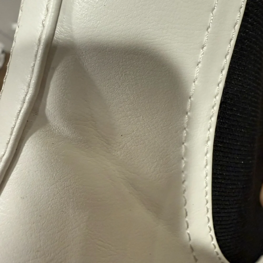 NWT Nine West Womens Abra3 Chelsea Boot White Sz 12 Faux Leather Lug Sole